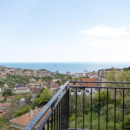 Panoramic Sea-view I 2-bedroom Flat With Terrace By Flat Manаger 公寓 巴尔奇克